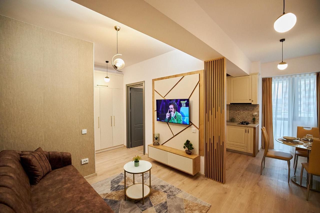 Uptown Apartments Iasi Exterior photo