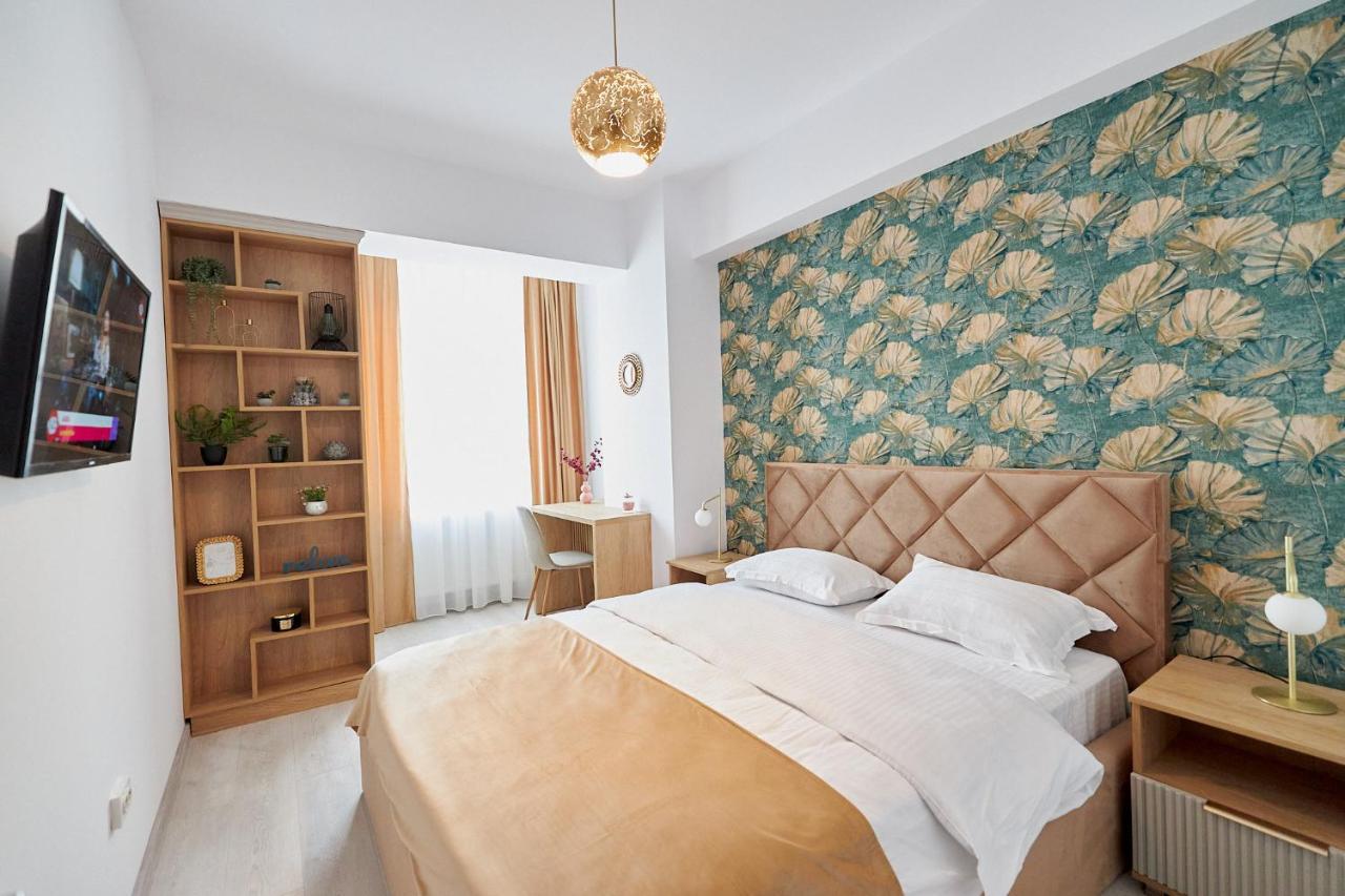 Uptown Apartments Iasi Exterior photo